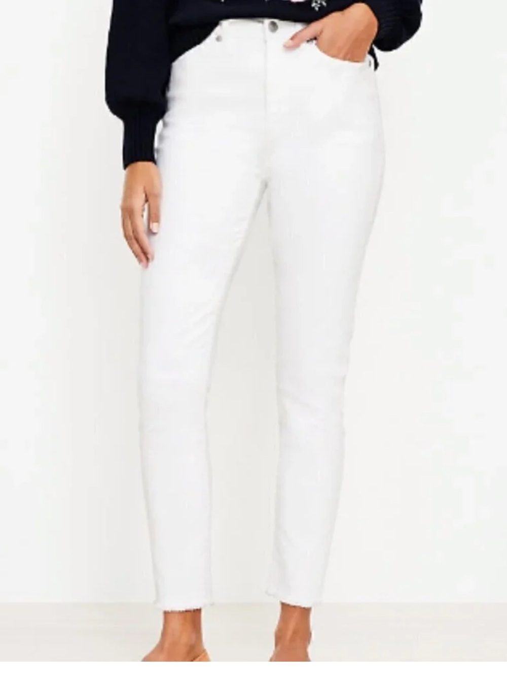 Loft Modern Skinny Jeans in white-‎ worn twice. Great shape